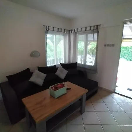 Gréta Apartman Casa vacanze Ábrahámhegy